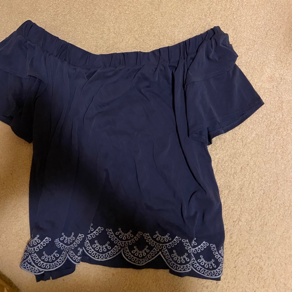 Off shoulder ruffle top